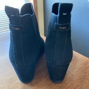 Toms Kelsey wedge bootie